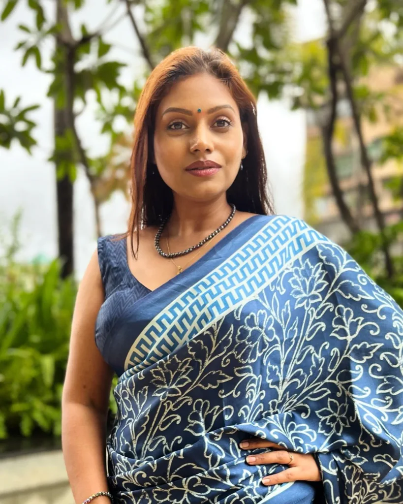Web Series Actress Nidhi Mahawan biography